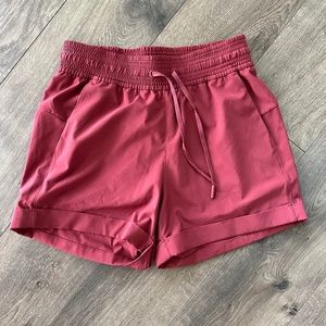 Lululemon Spring Breakaway Shorts